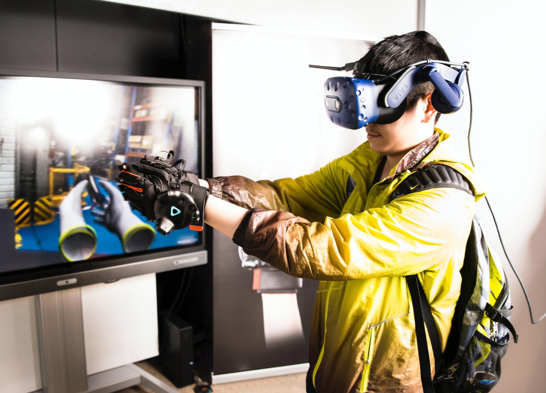 Digital FabLab: Provide engaging and effective e-learning solutions for footwear manufacturing studies